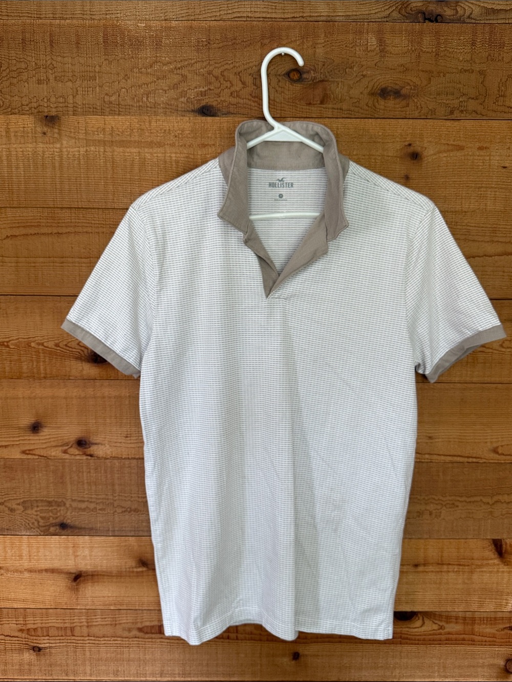 Hollister White Polo with Taupe Trim